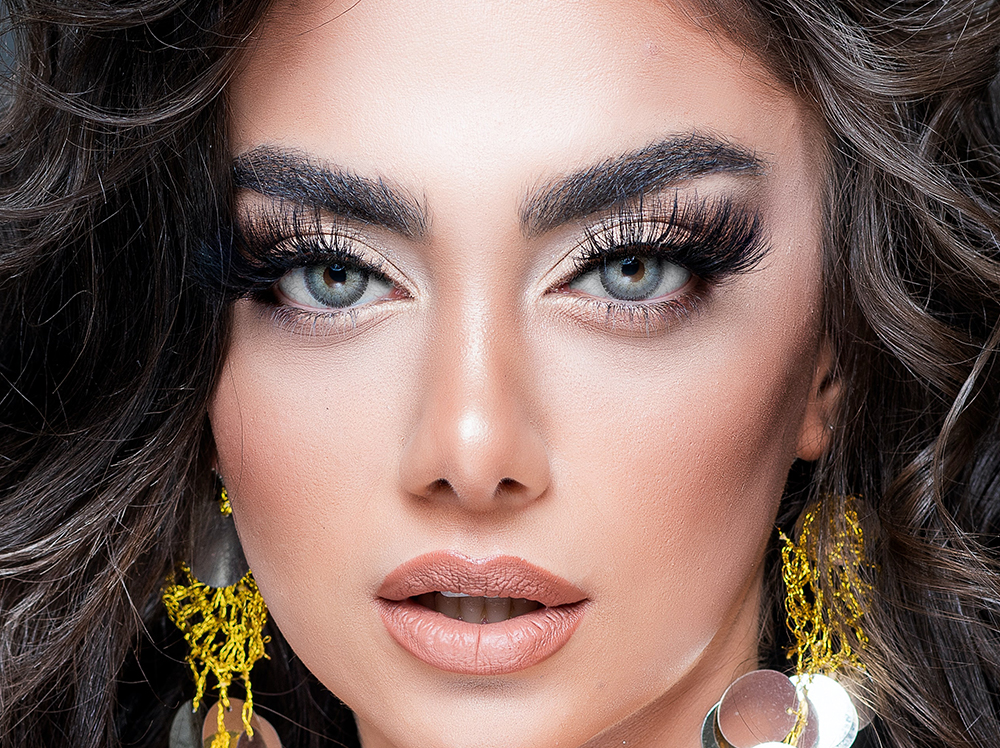 https://tuscanymakeup.com/wp-content/uploads/2022/04/protfolio-img01.jpg